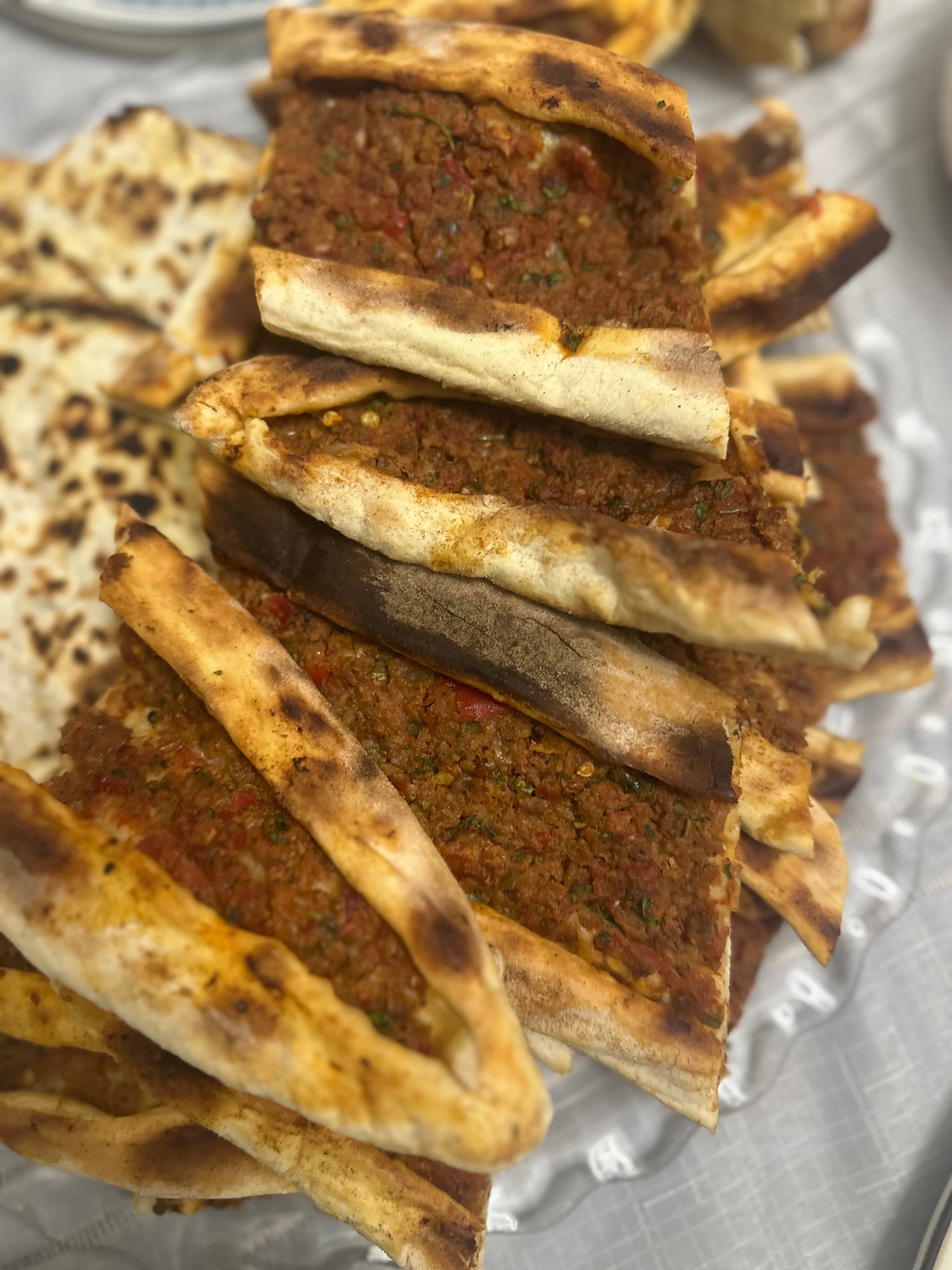 Ev yapımı pide lahmacun